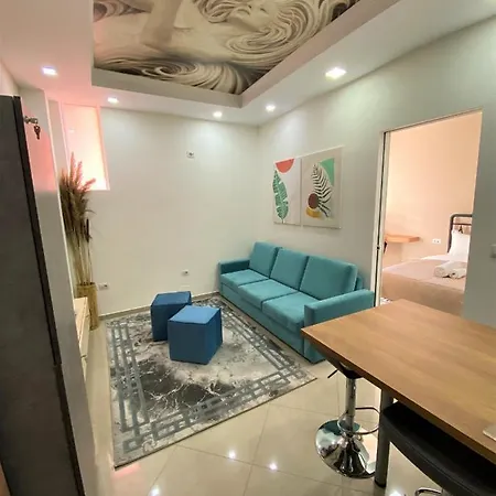 Apartment Tripartments - Gallery